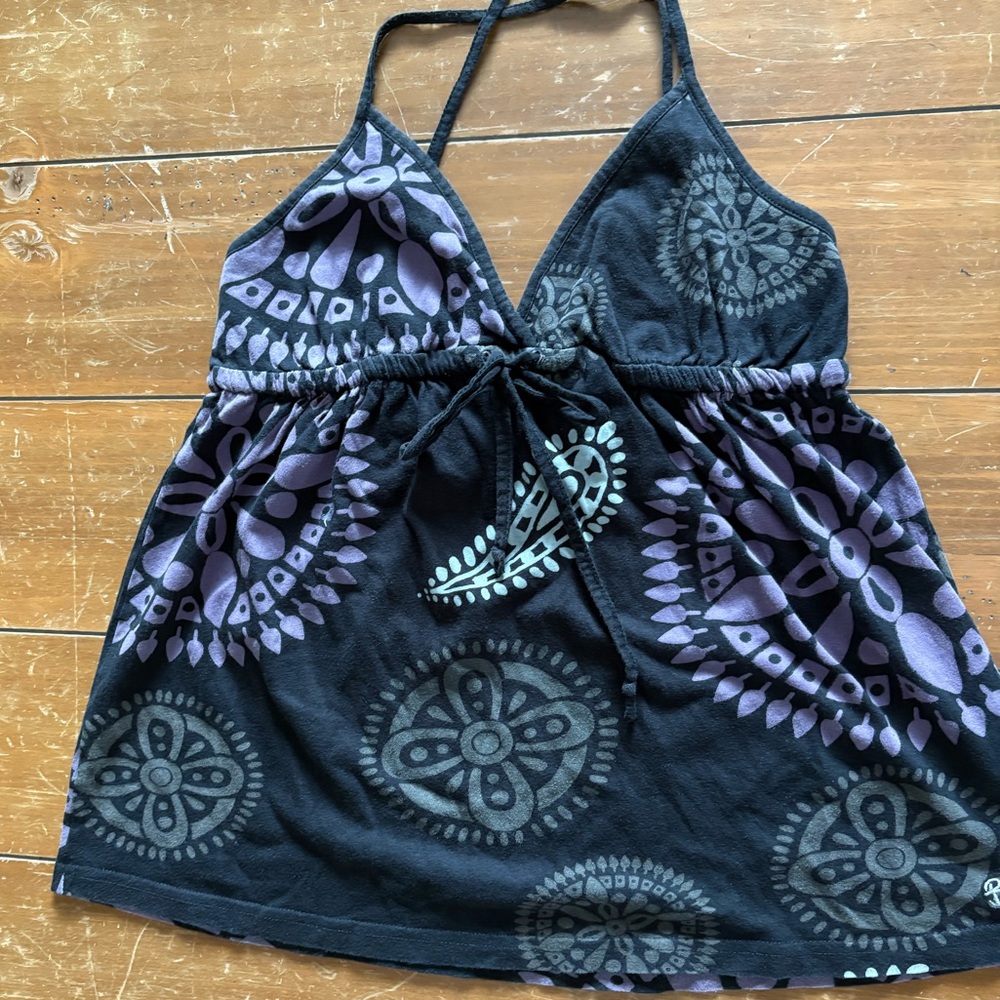 Billabong Black Tank Top with Lavender and Gray Mandala Print